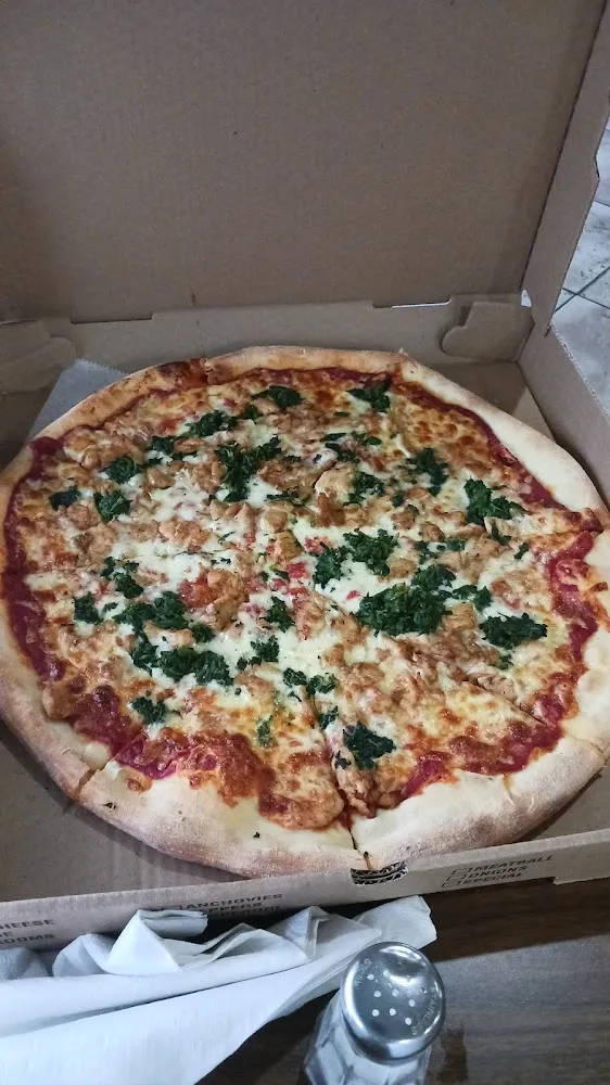 Chicken and Spinach Pizza