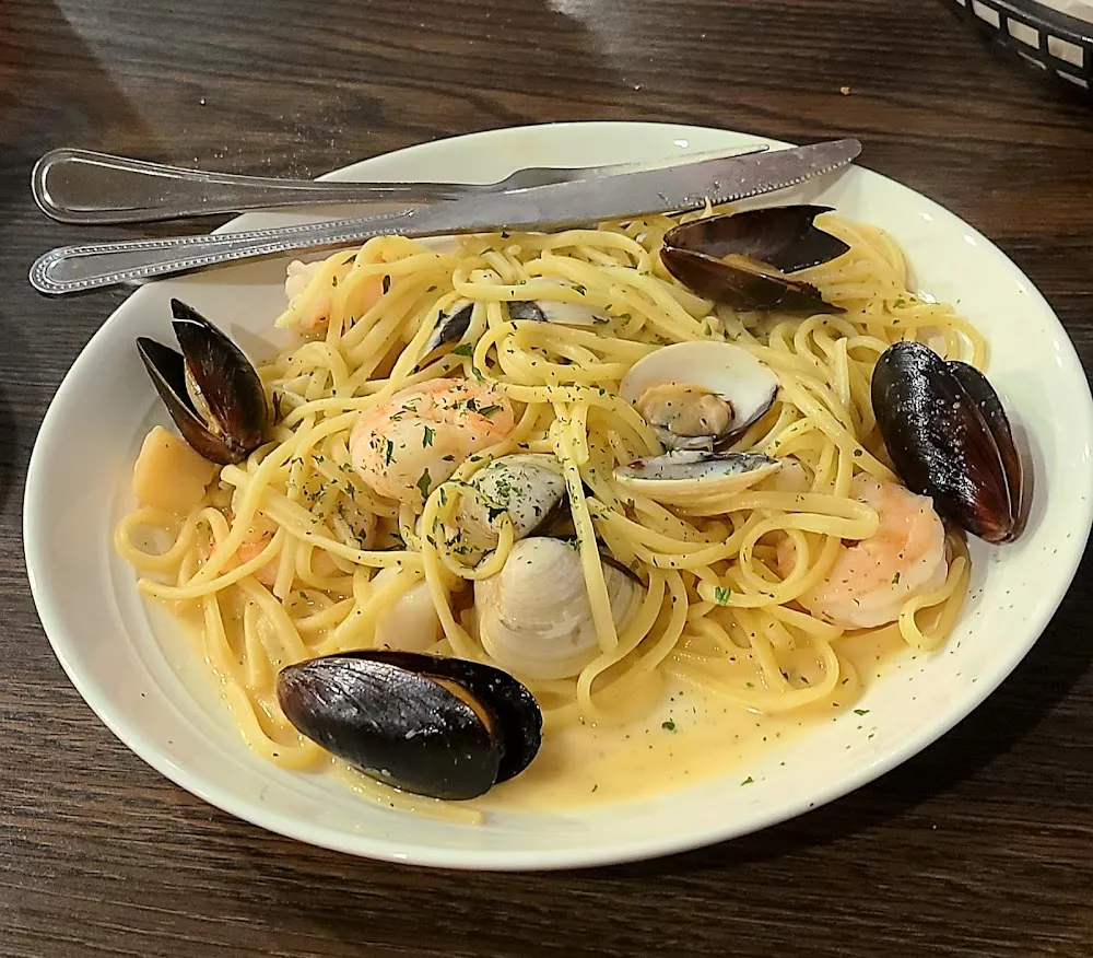 Seafood Linguine